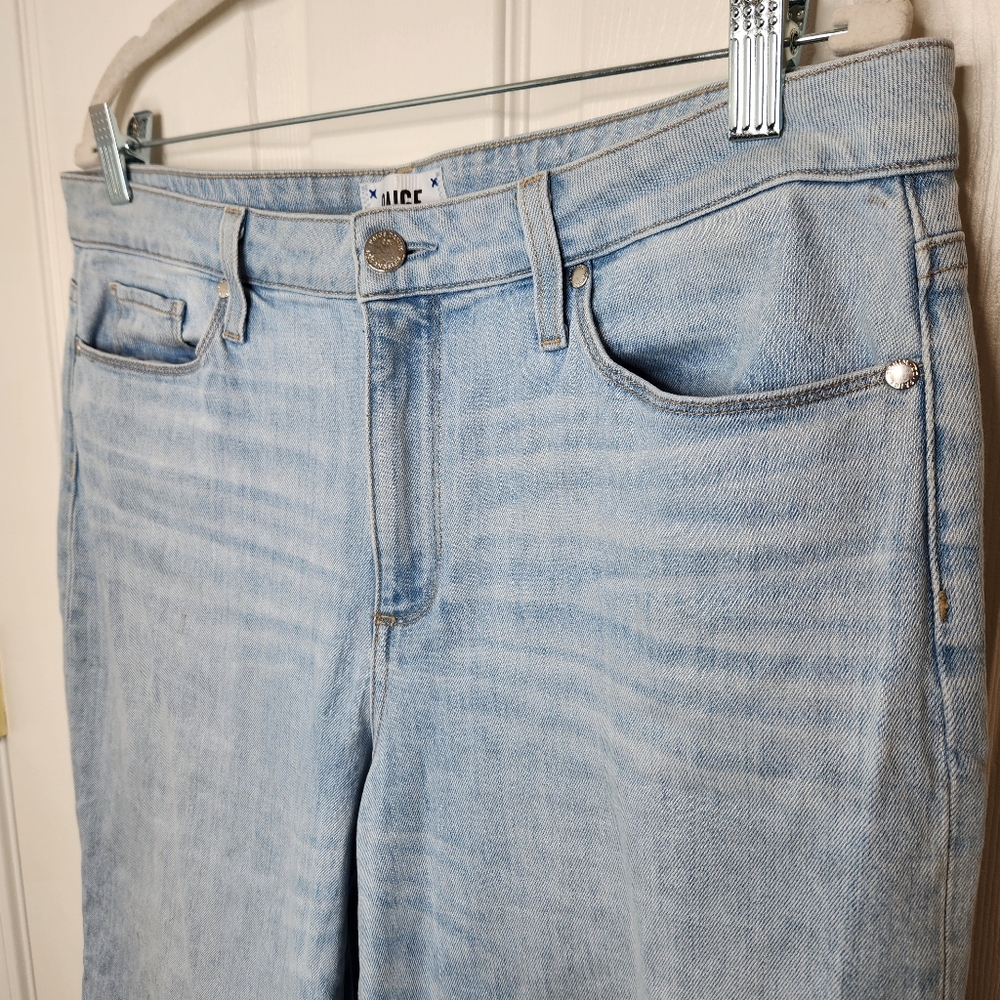 PAIGE Nellie Light Wash Jeans Natural Raw Hem Crop Wide Leg Size 31 - Picture 4 of 12